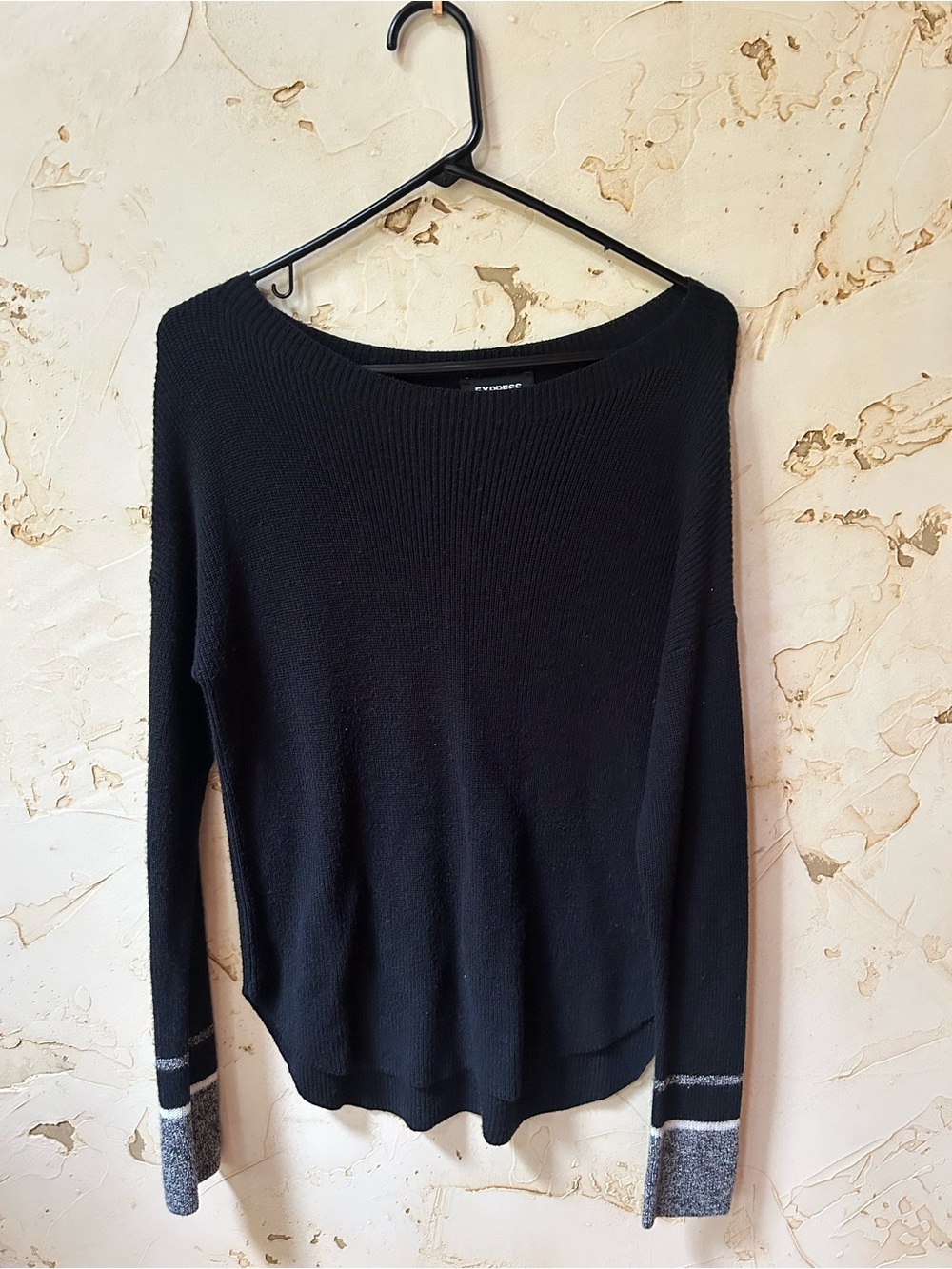 Express Black Boatneck Knit Sweater Size Medium M - Picture 2 of 6